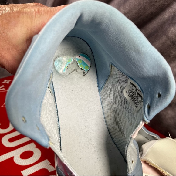 lightly used pair of 2018 nike blazer easter size 12 mens - Picture 3 of 12